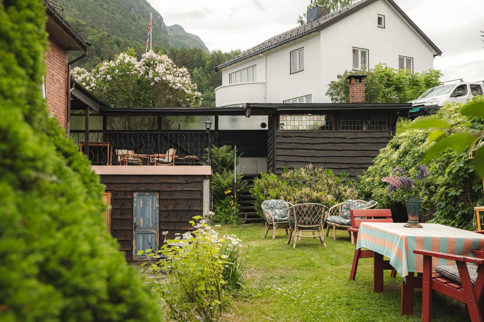 A Pousada Tiglkak Åndalsnes Exterior foto